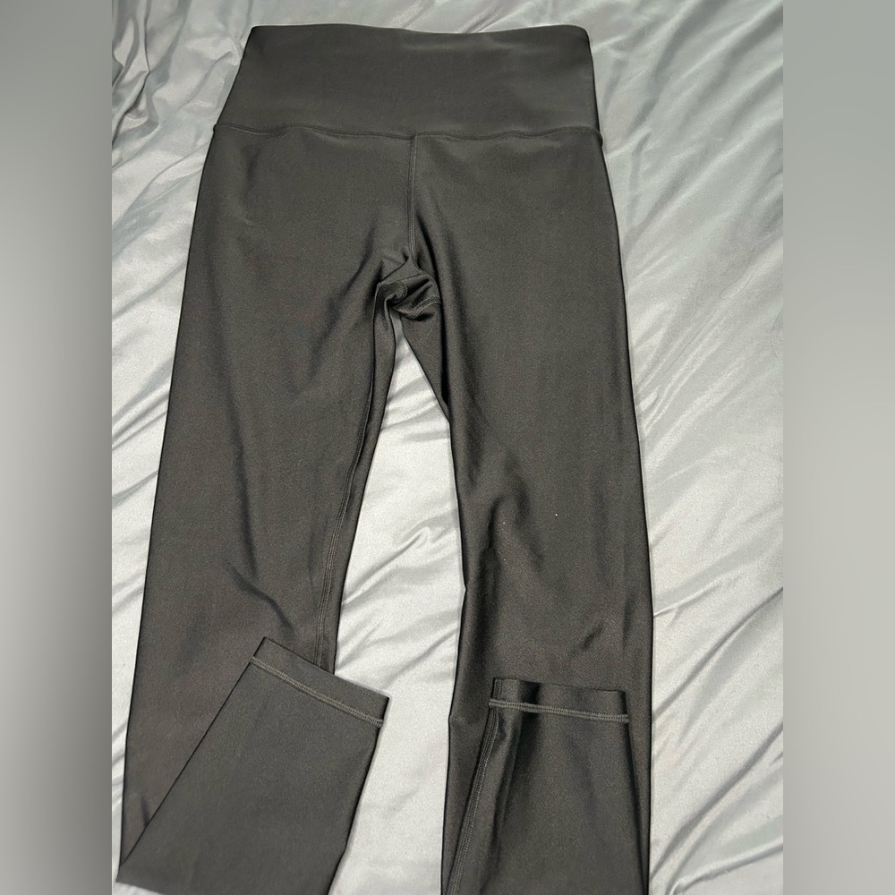Athleta salutation shine tight